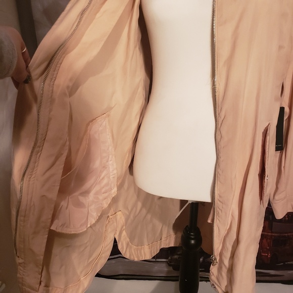 NWT! FOREVER 21 TAN LIGHTWEIGHT JACKET - Picture 5 of 8